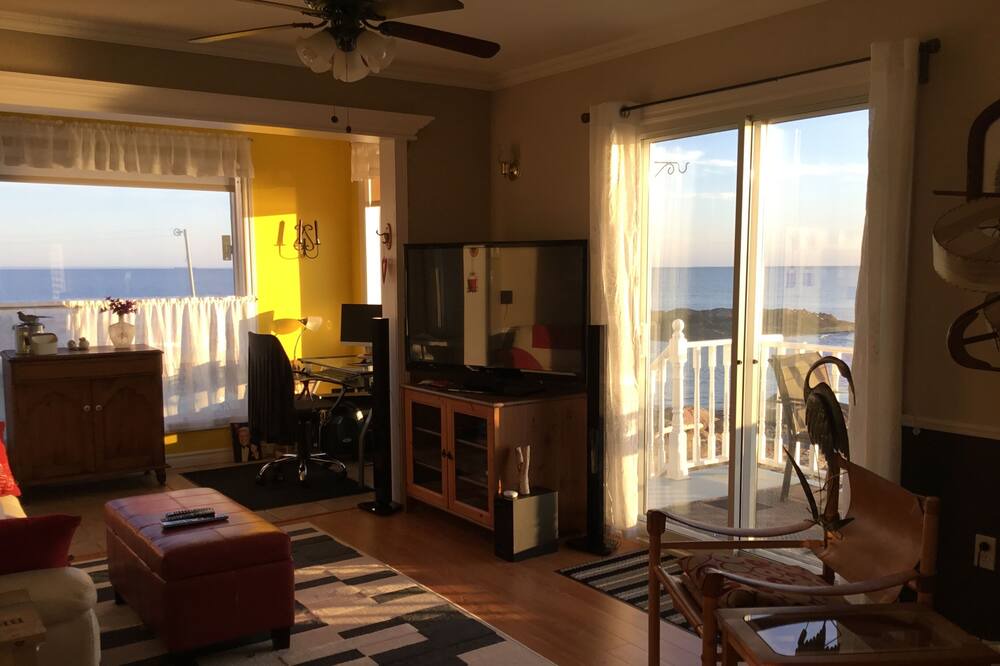 Photo of Livingroom in Pointe-au-Pere