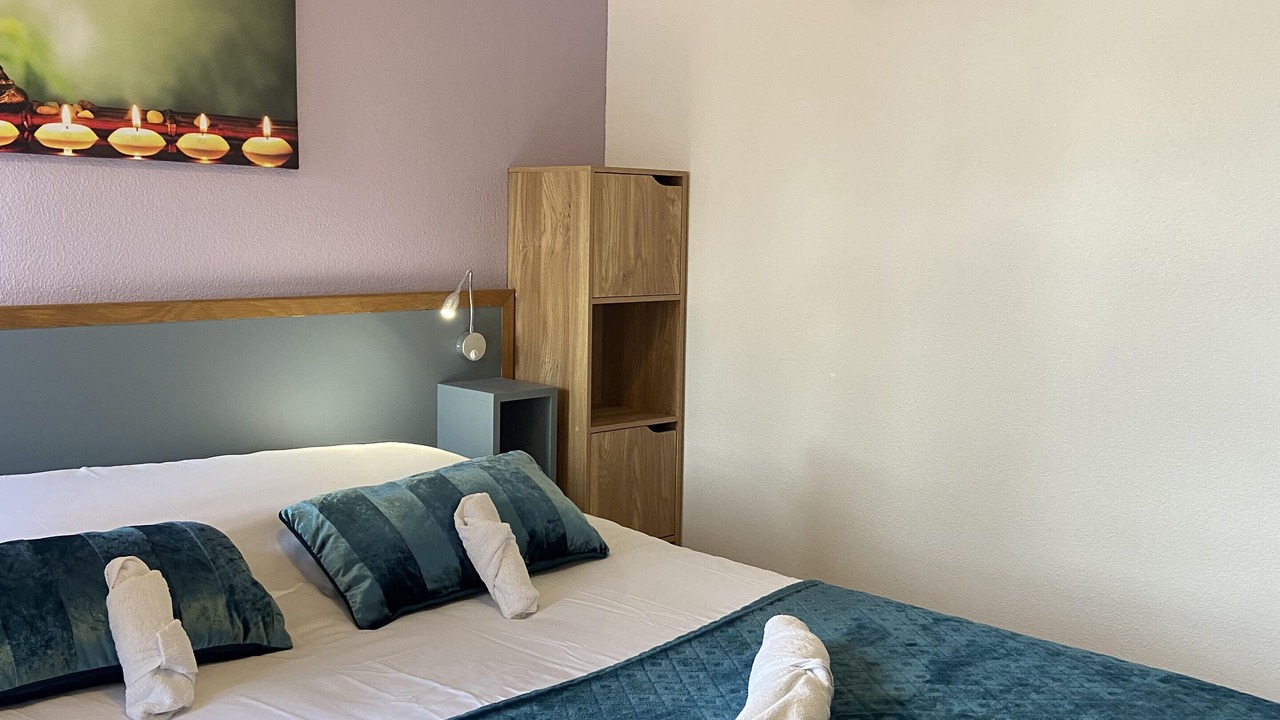 Photo of Bedroom in La Guerche-sur-l'Aubois