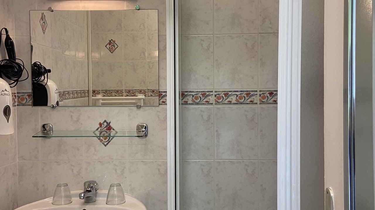 Photo of Bathroom in La Guerche-sur-l'Aubois