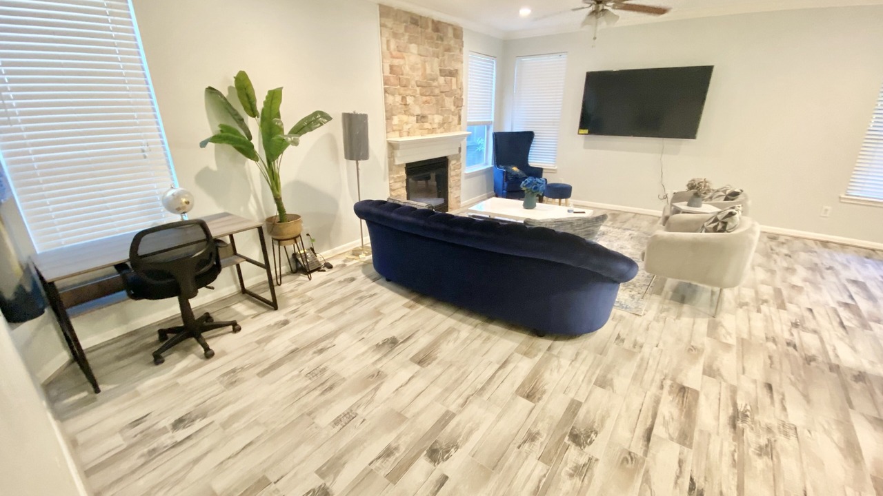 Photo of Livingroom in Houston