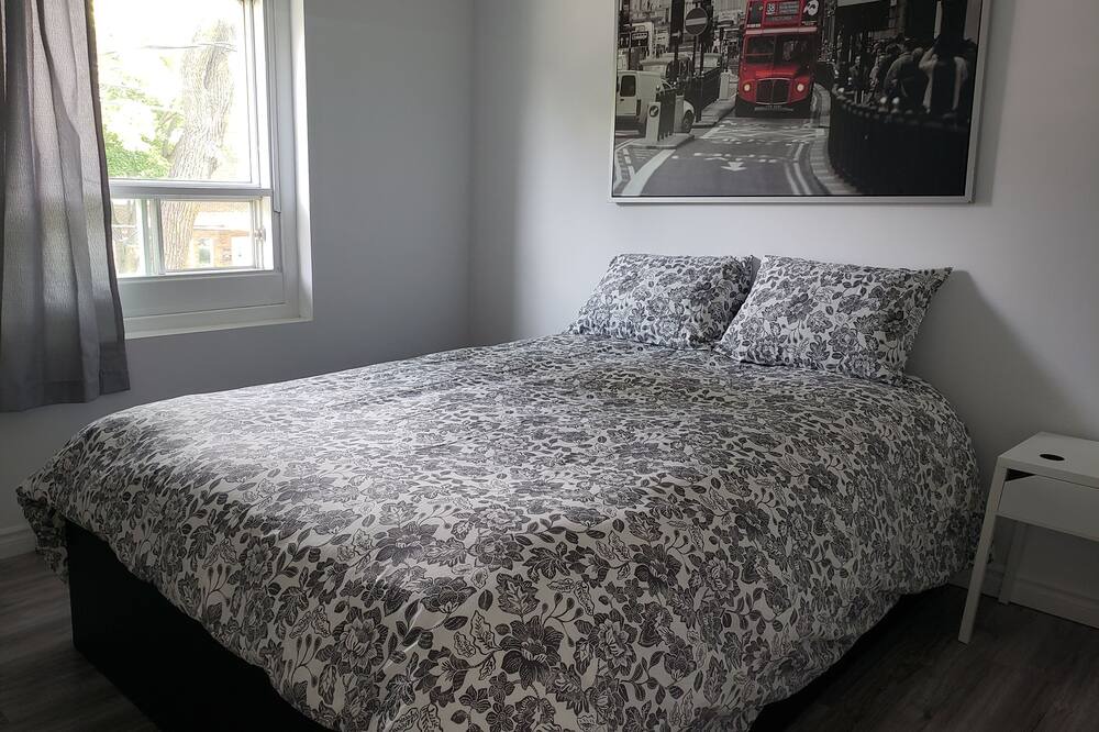 Photo of Bedroom in Saint-Laurent
