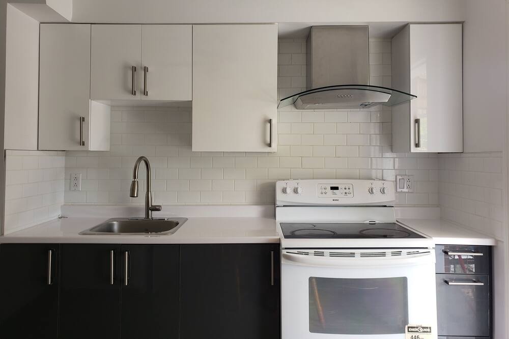 Photo of Kitchen in Saint-Laurent