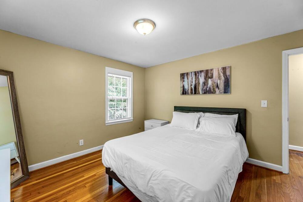 Photo of Bedroom in Winston - Salem