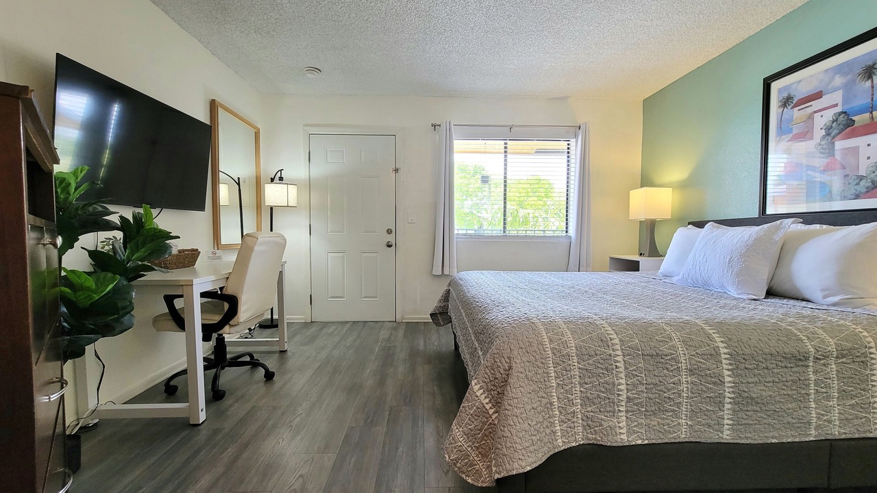 Photo of Bedroom in South Palm Park Neighborhood Association