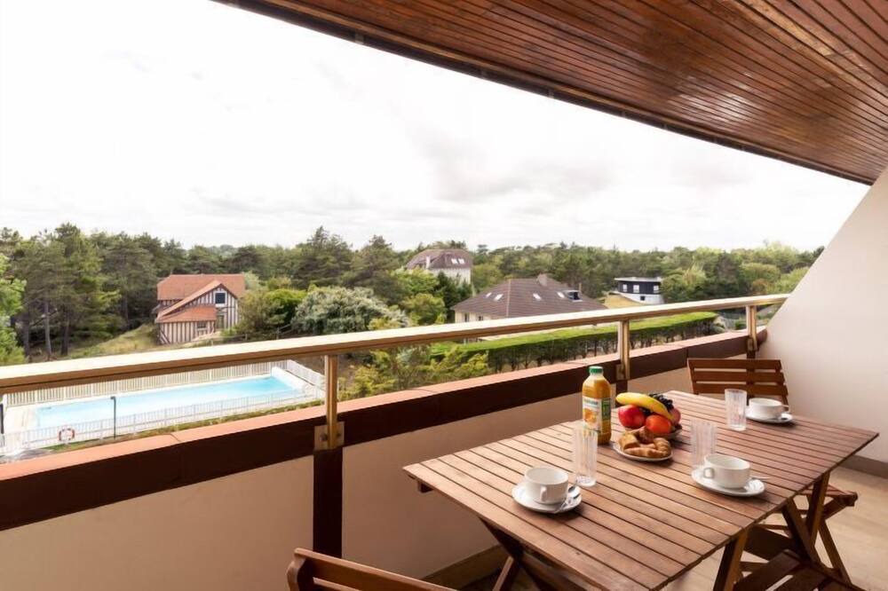 Photo of Patio Balcony in Varaville