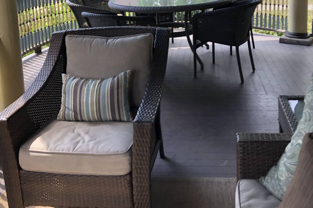Photo of Patio Balcony in Oak Park