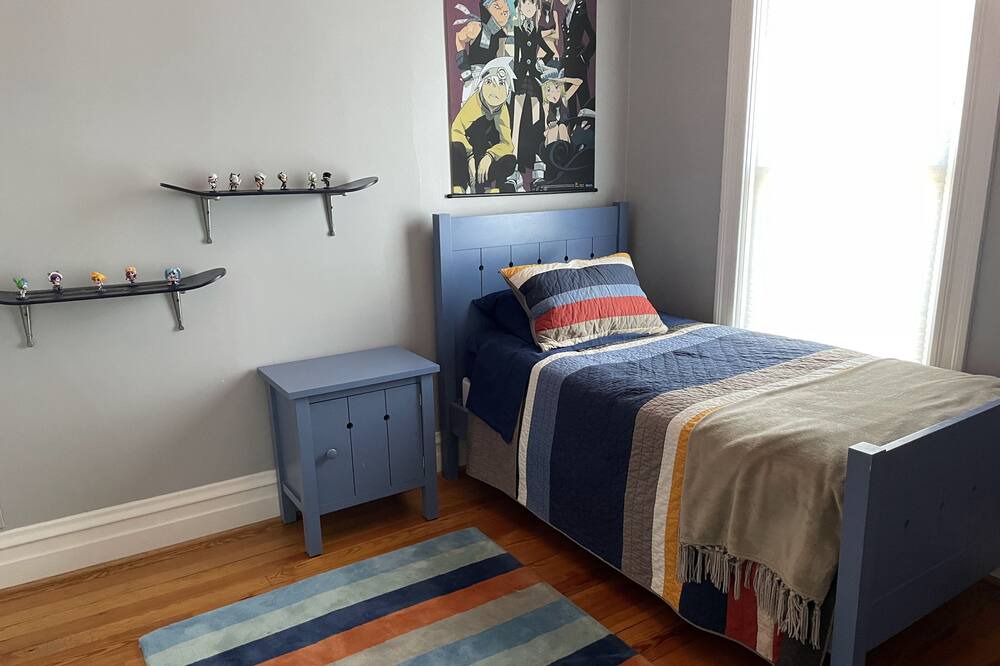 Photo of Bedroom in Oak Park
