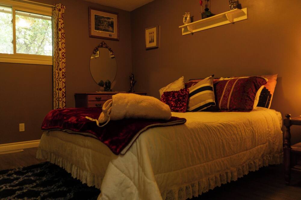 Photo of Bedroom in Thunder Bay