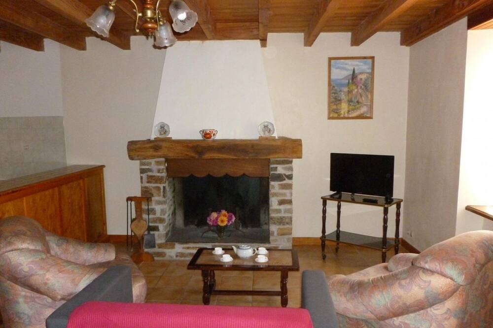 Photo of Livingroom in Lacombe