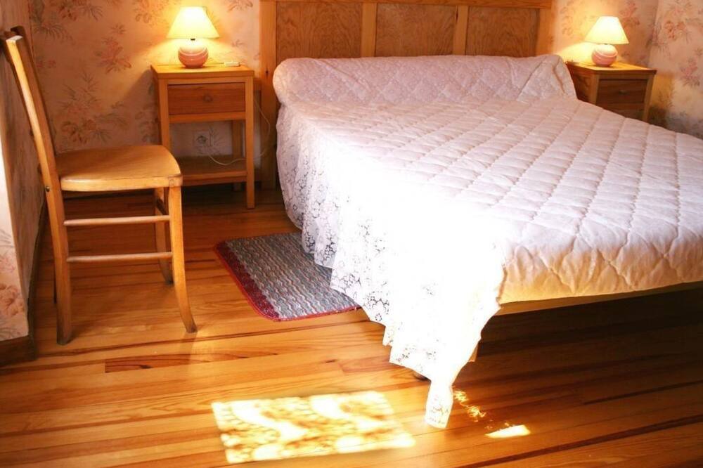 Photo of Bedroom in Lacombe