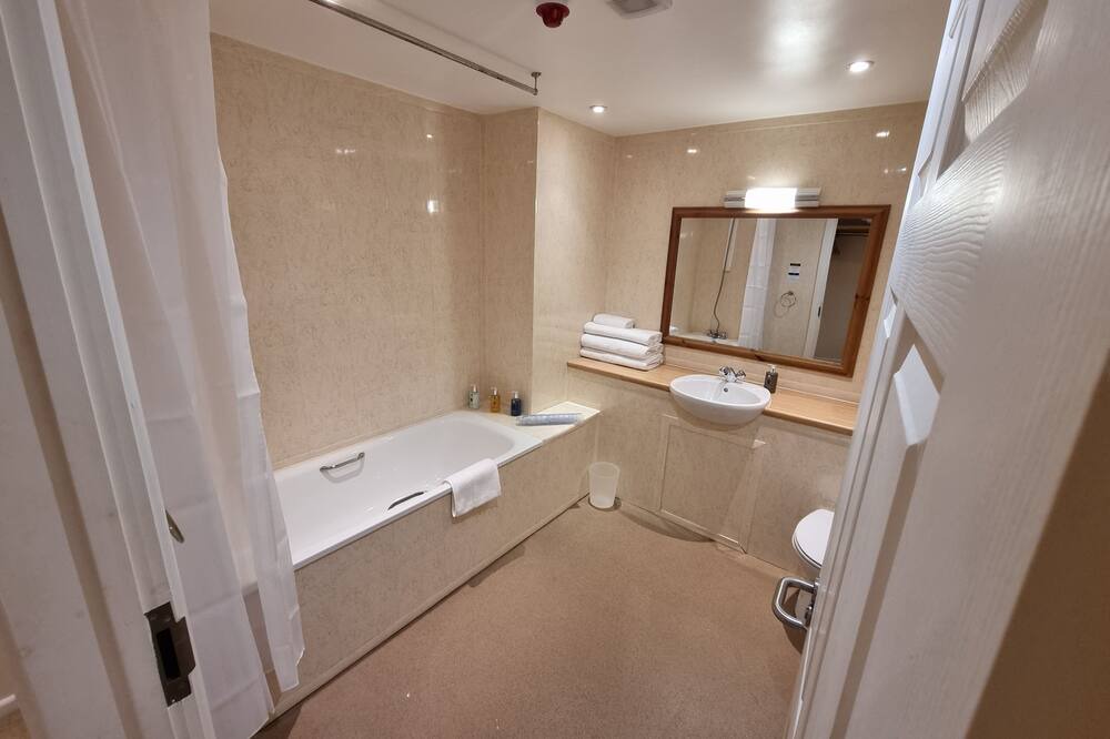 Photo of Bathroom in Truro
