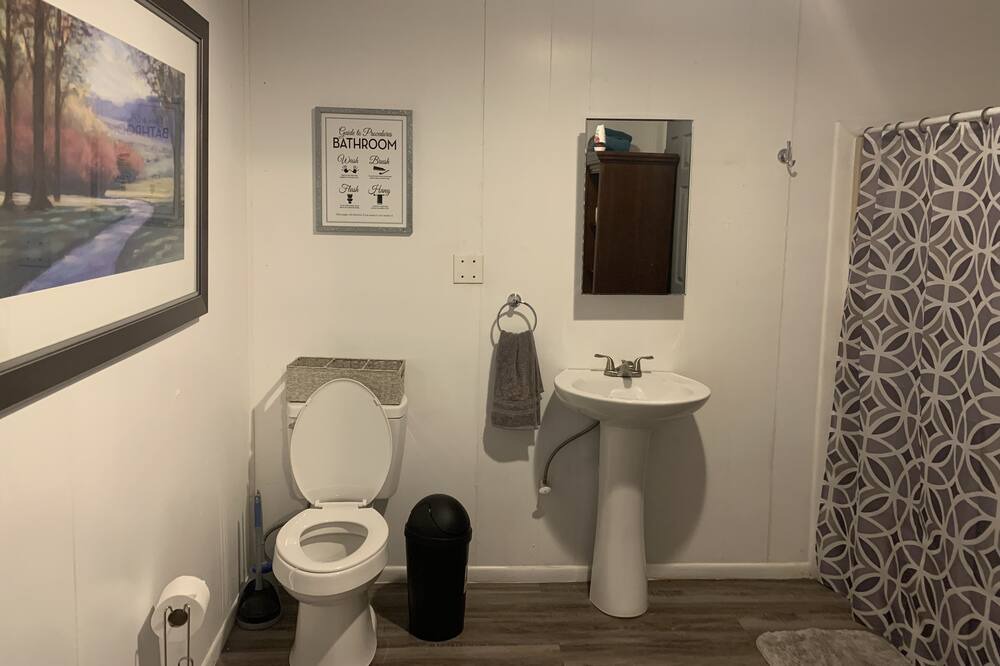 Photo of Bathroom in Palestine