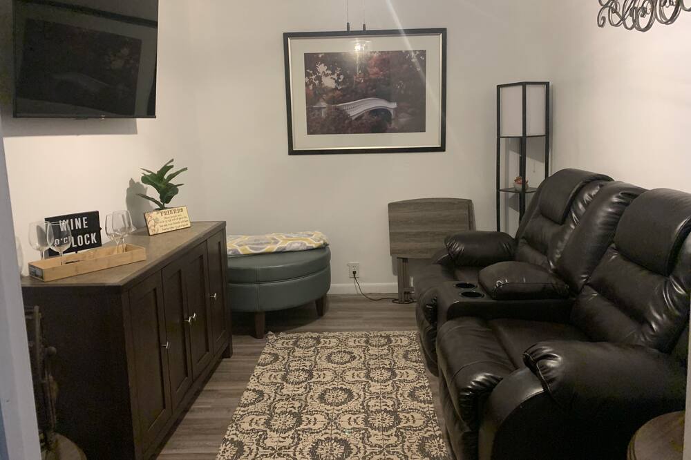 Photo of Bedroom in Palestine