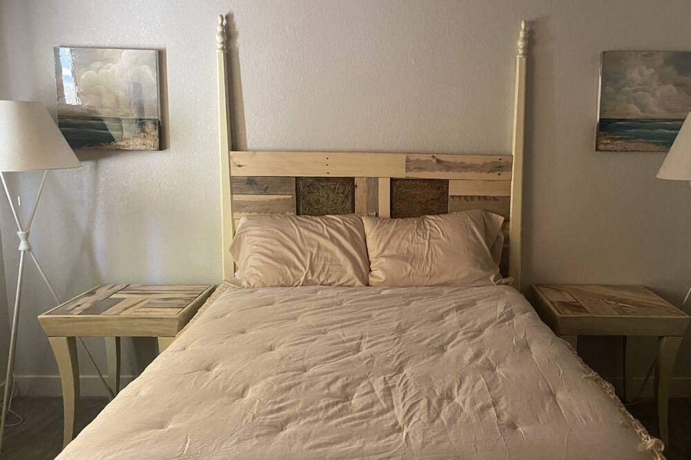 Photo of Bedroom in Pollock Pines