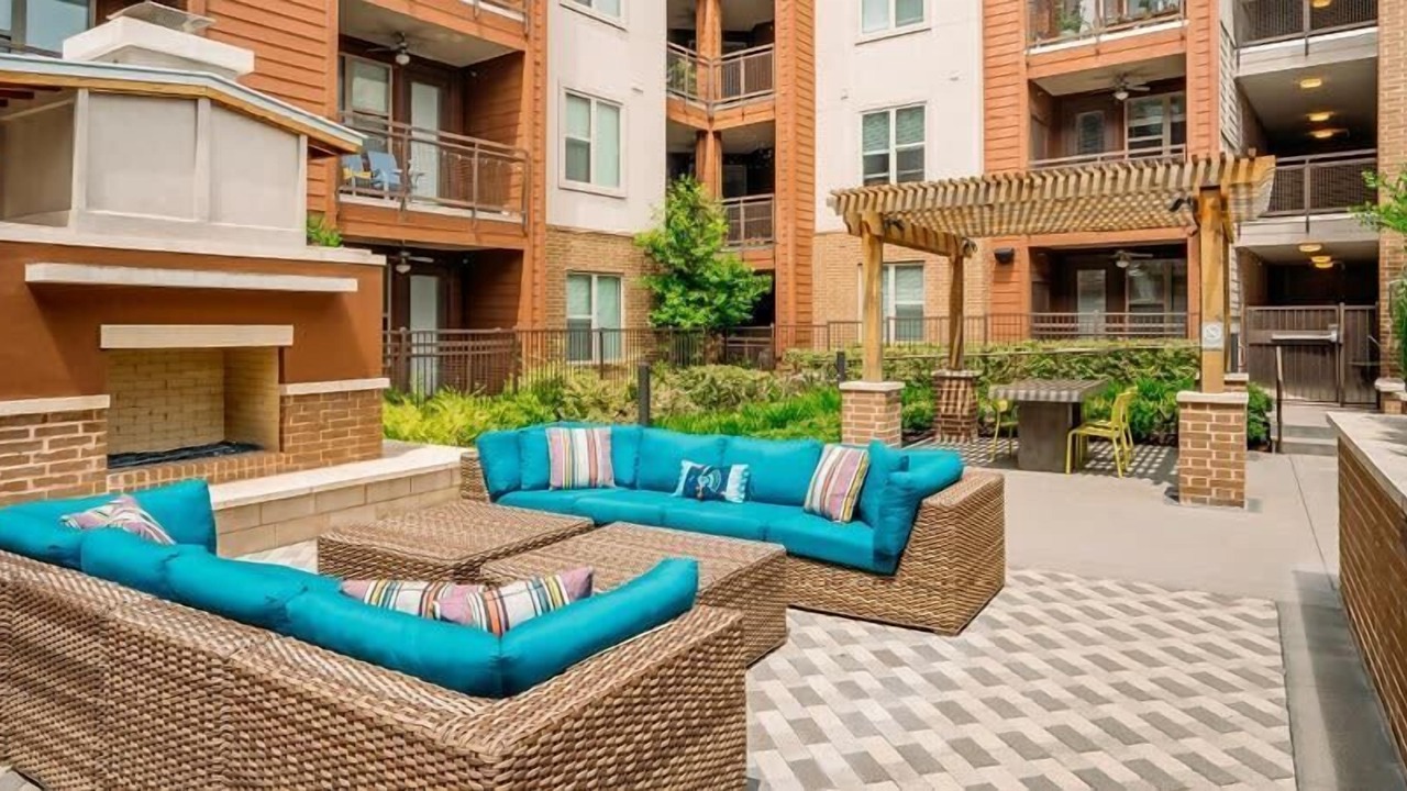 Photo of Outdoor in West Congress