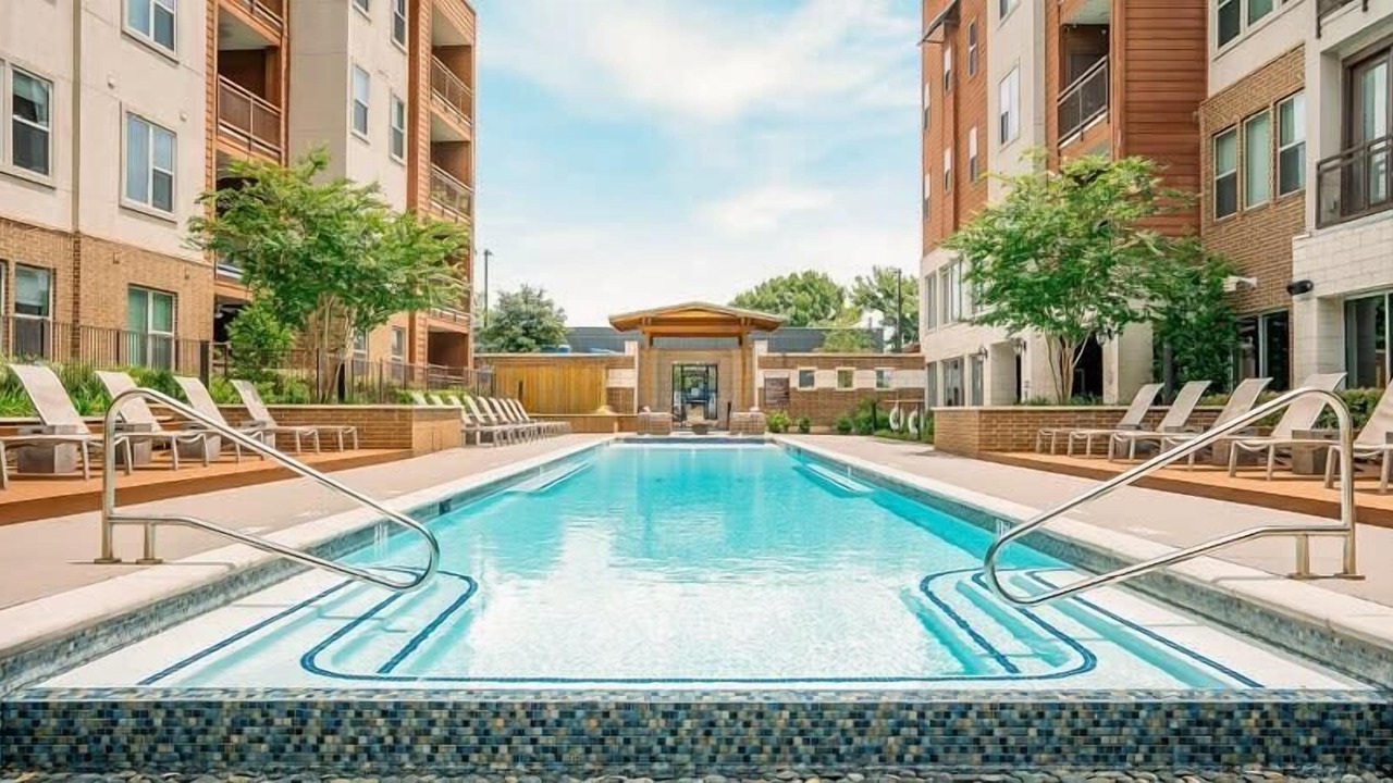 Photo of Outdoor in West Congress