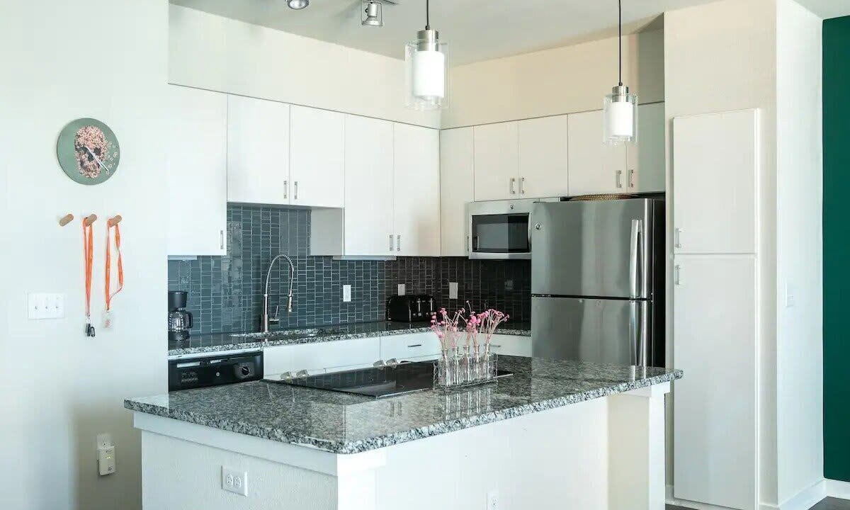 Photo of Kitchen in West Congress