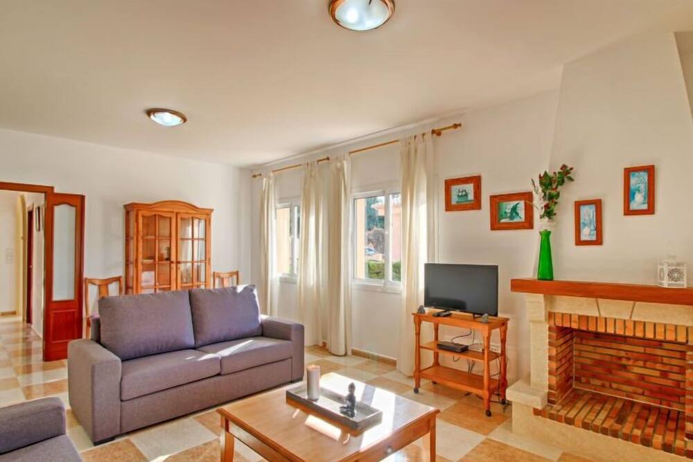 Photo of Livingroom in La Empedrola
