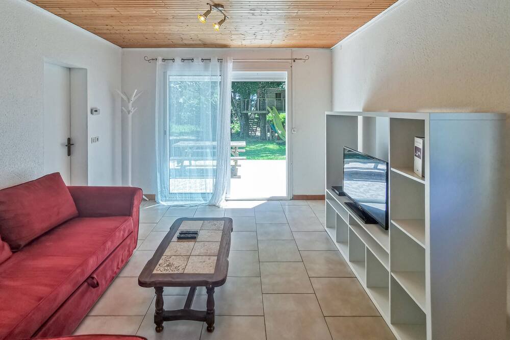 Photo of Bedroom in Saint-Julien-des-Landes