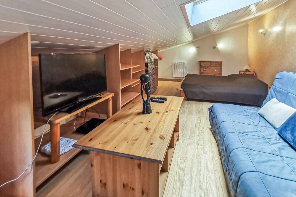 Photo of Bedroom in Saint-Julien-des-Landes