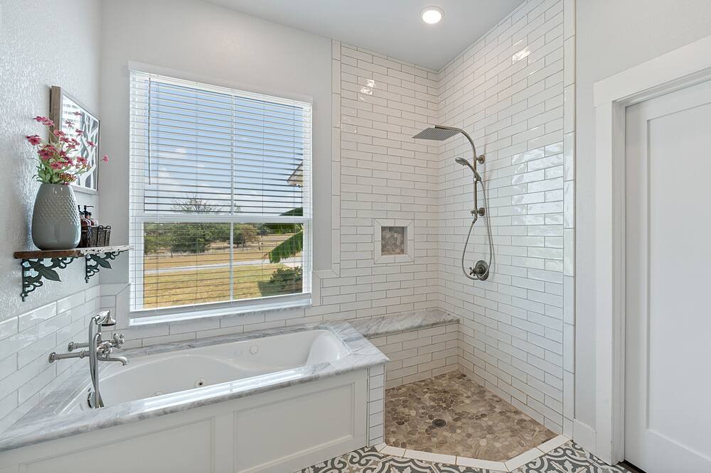 Photo of Bathroom in Cotton Gin