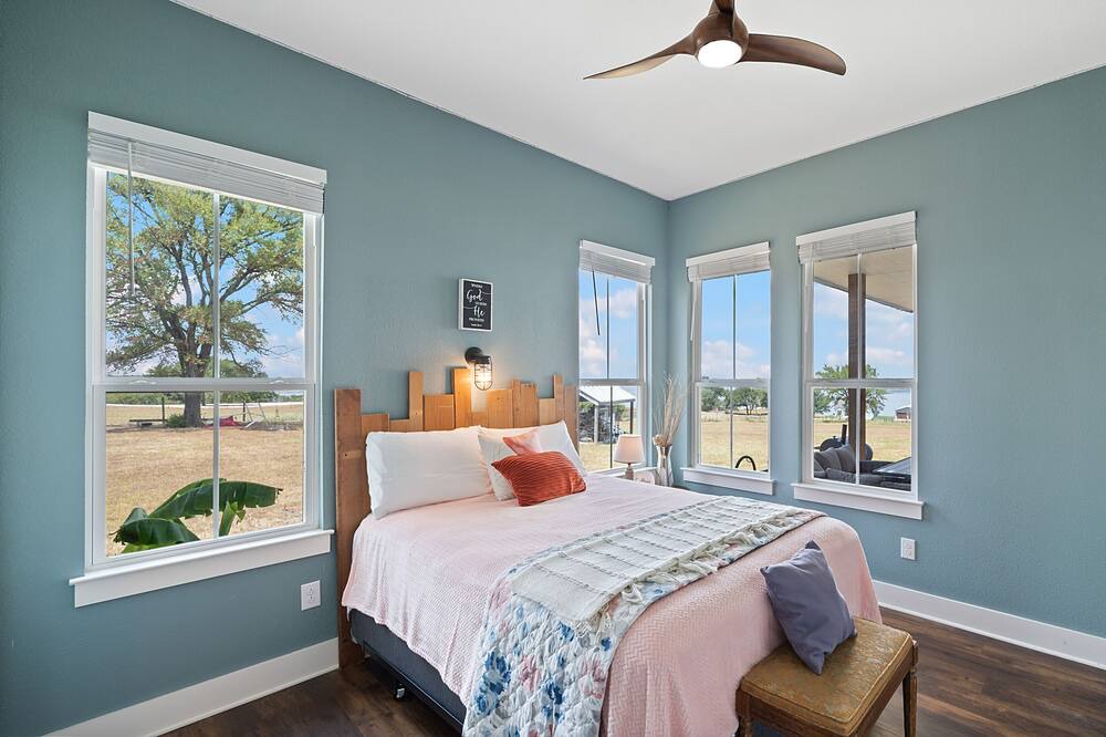 Photo of Bedroom in Cotton Gin