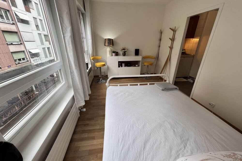 Photo of Bedroom in Downtown Geneva
