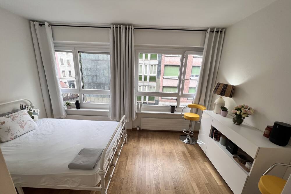 Photo of Bedroom in Downtown Geneva