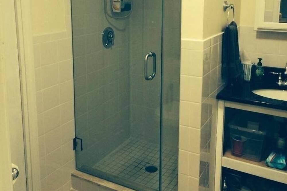 Photo of Bathroom in Jeffries Point