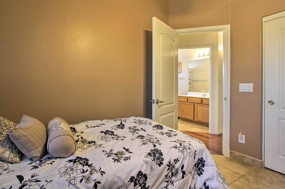 Photo of Bedroom in Fireside at Norterra