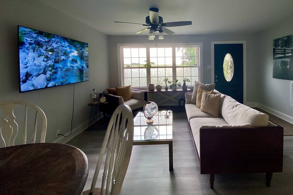 Photo of Livingroom in Louisburg