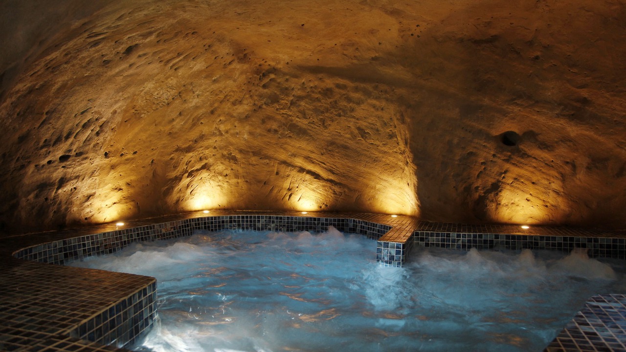 Photo of Others in Cucuron