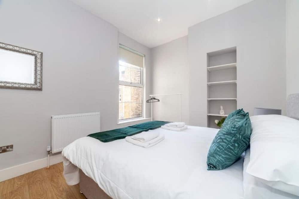 Photo of Bedroom in Villie-Morgon