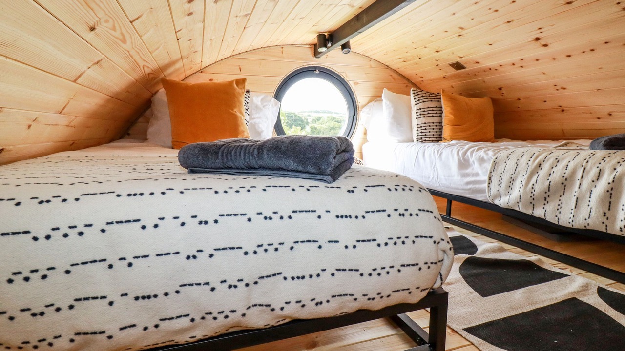 Photo of Others in Mabe