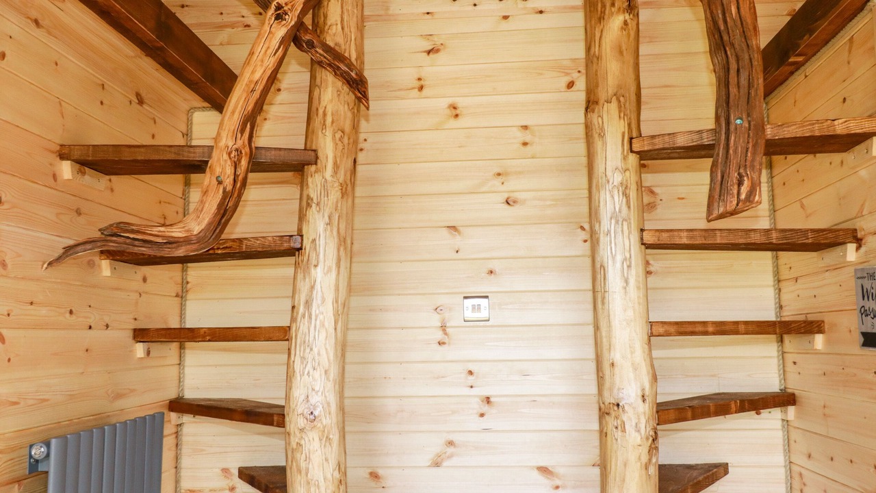 Photo of Others in Mabe