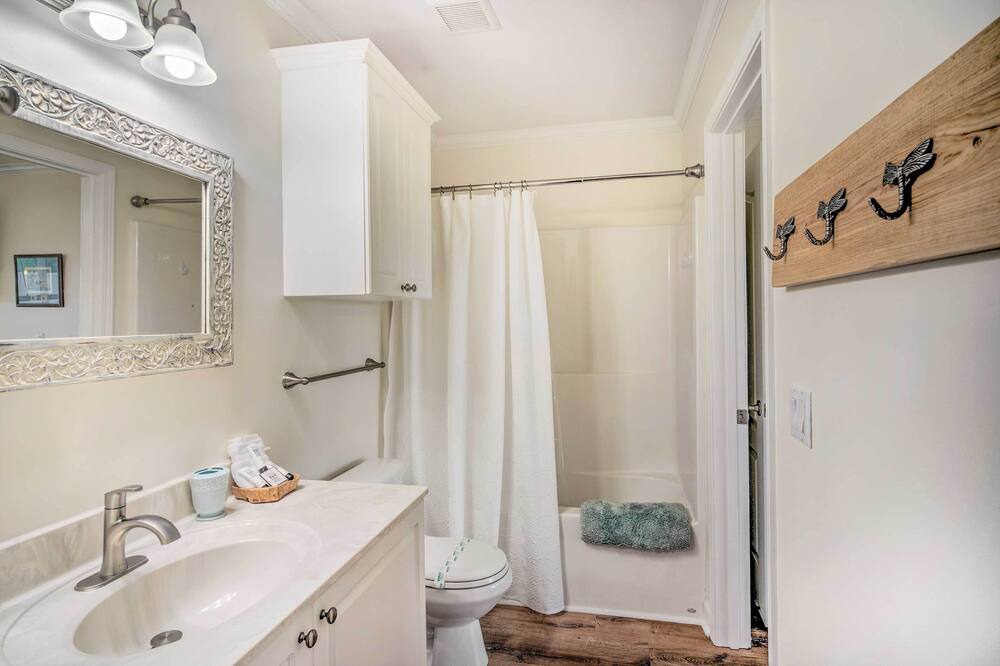Photo of Bathroom in Lakeland