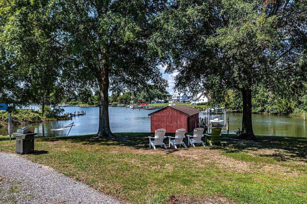 Photo of Others in Reedville