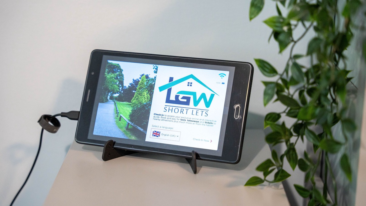 Photo of Outdoor in Salfords