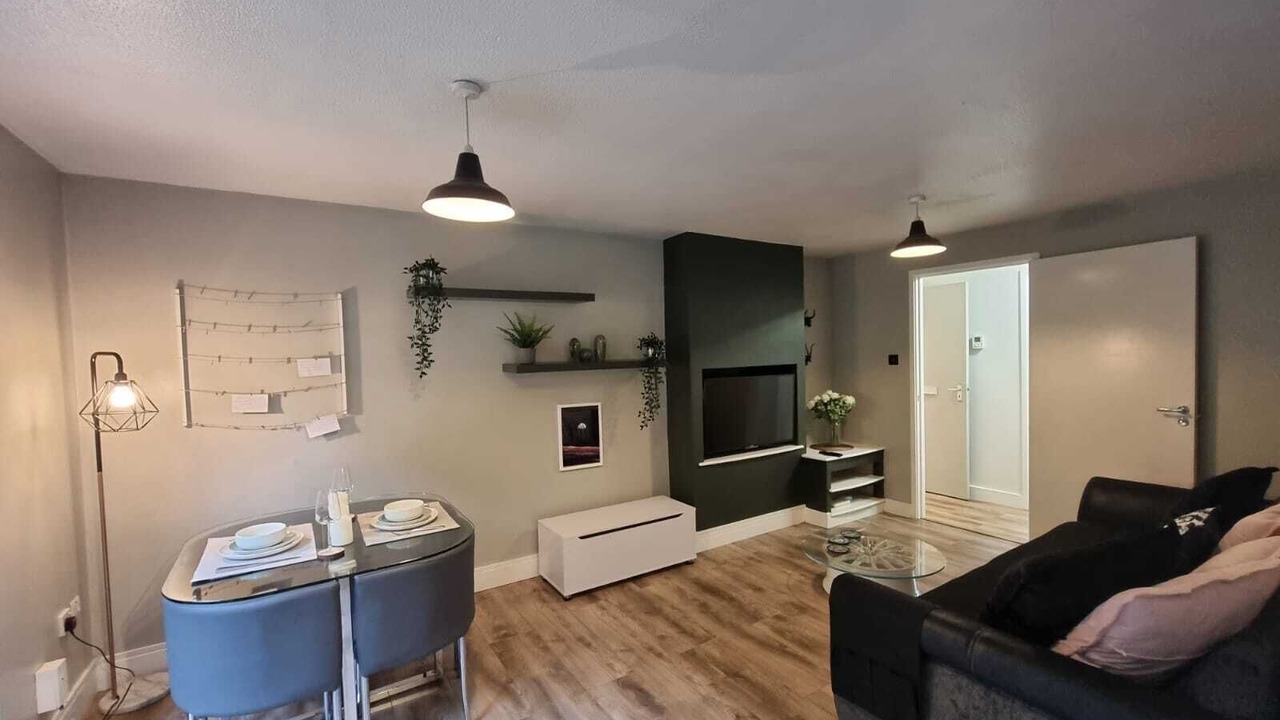 Photo of Others in Salfords