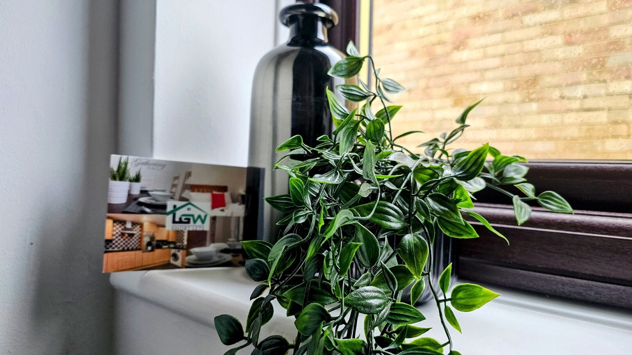 Photo of Outdoor in Salfords