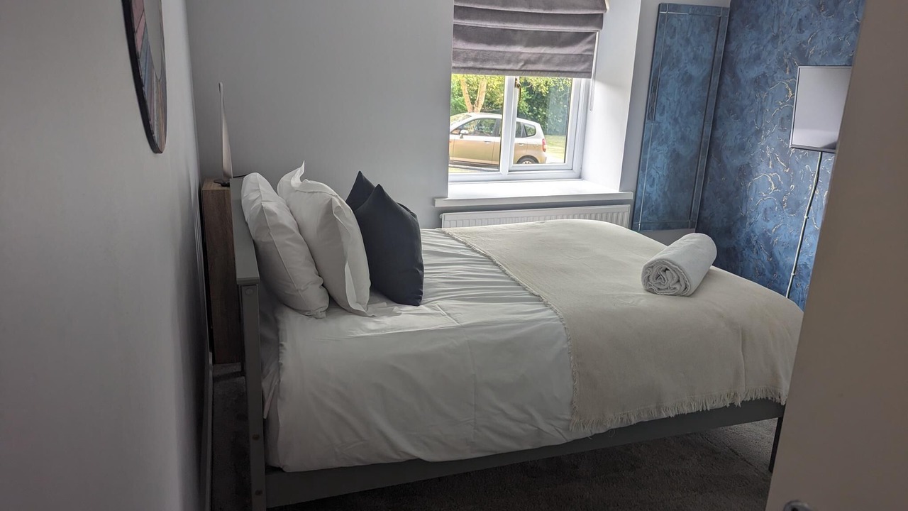 Photo of Outdoor in Salfords