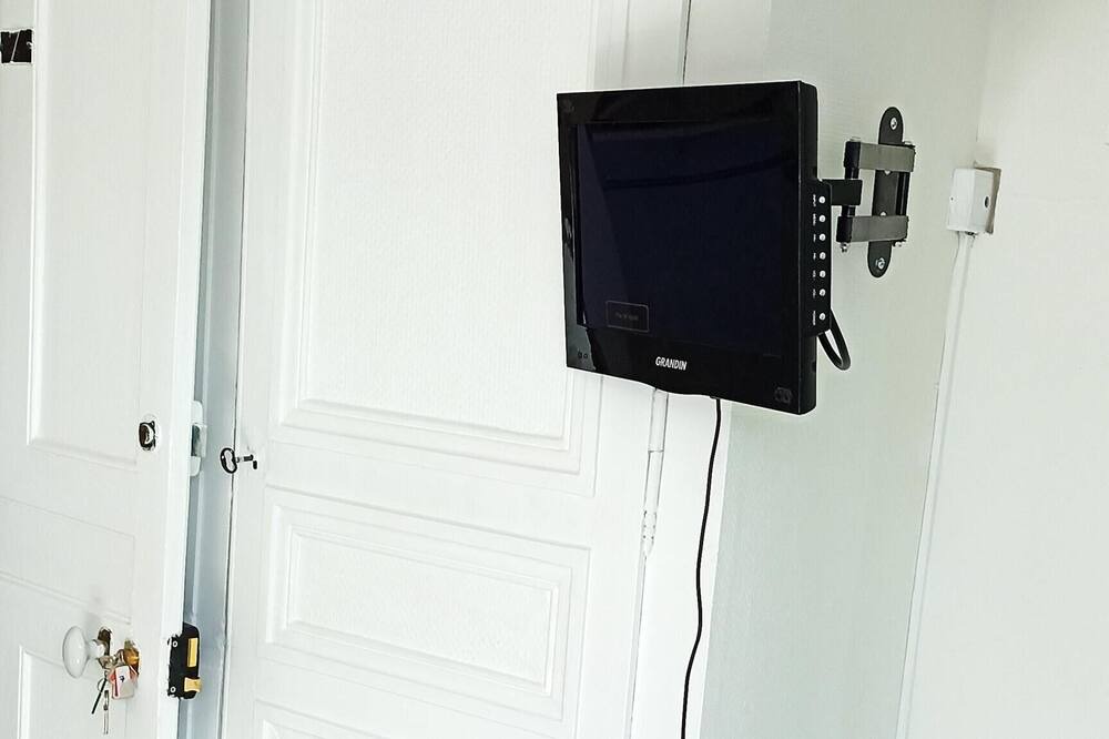 Photo of Bedroom in Sainte-Anne - Faubourg Noyon