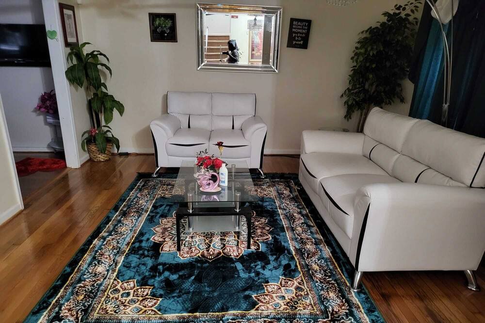 Photo of Livingroom in Petersburg