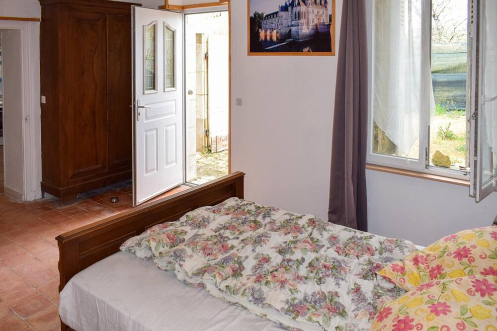 Photo of Bedroom in Channay-sur-Lathan