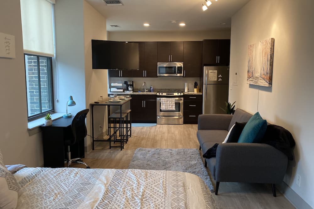 Photo of Bedroom in Inner Harbor