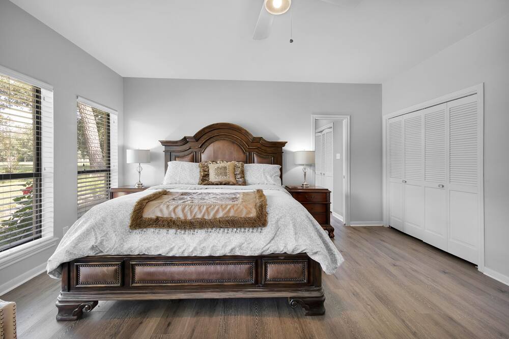 Photo of Bedroom in Panorama Village