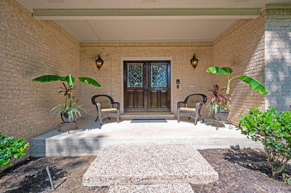Photo of Patio Balcony in Panorama Village