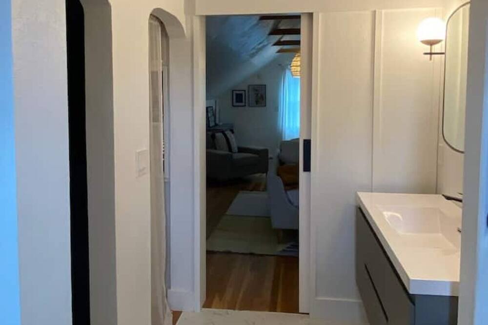 Photo of Bedroom in Camas