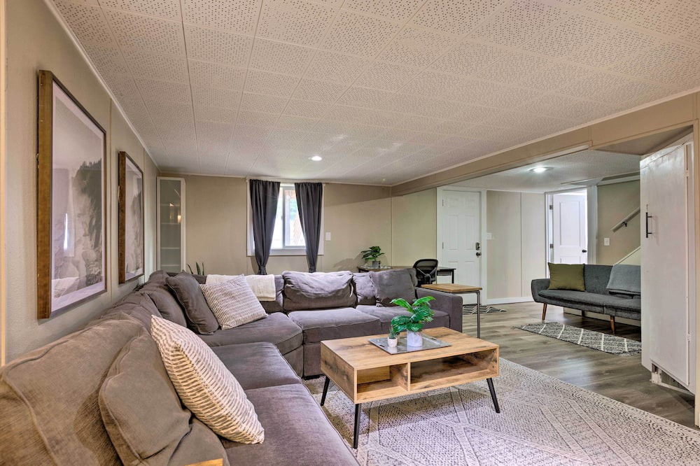 Photo of Livingroom in Roxhill