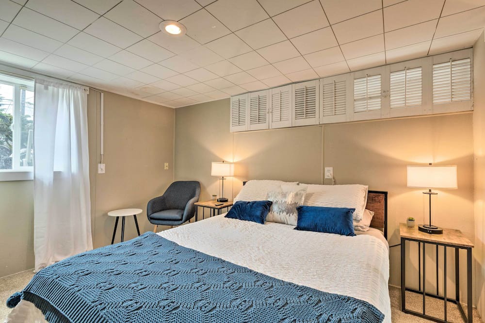 Photo of Bedroom in Roxhill